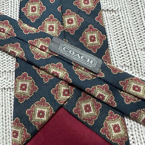 Vintage Coach black geometric Italian silk tie - Picture 3 of 6
